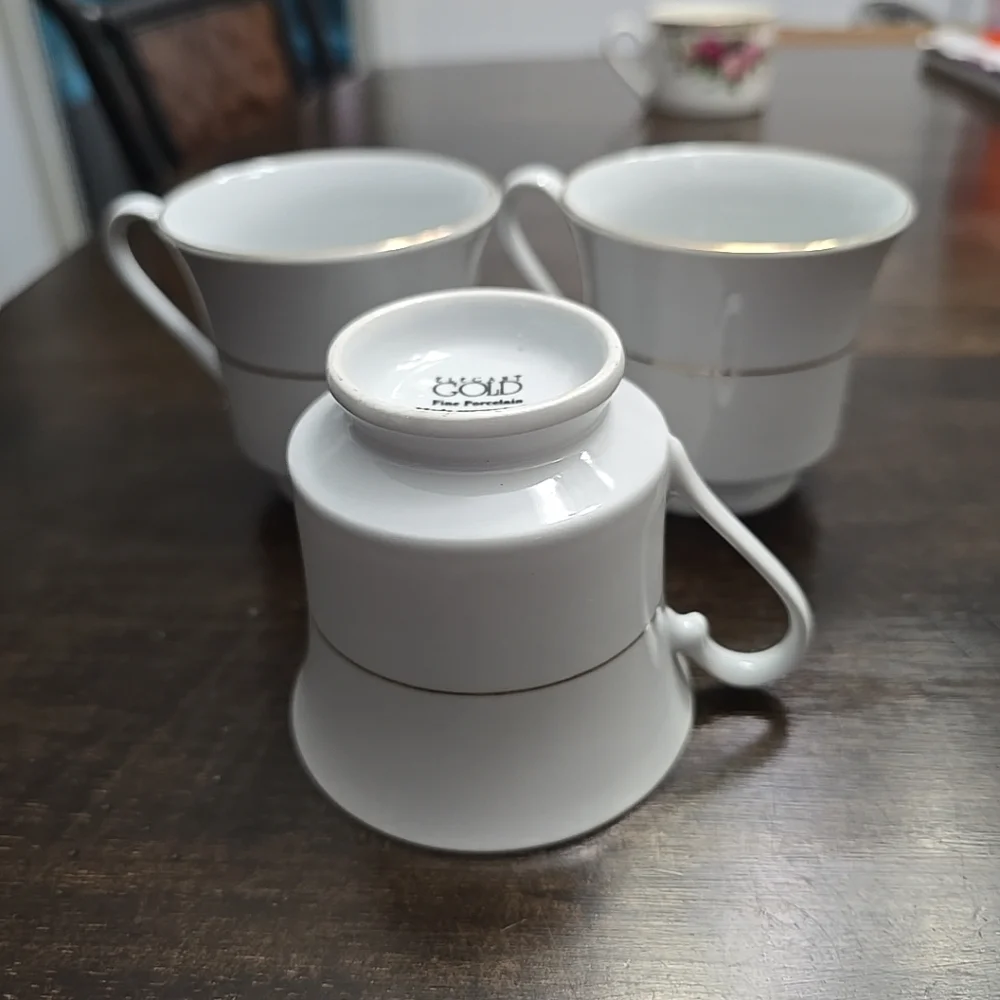 Elegant Gold Teacup set of 3